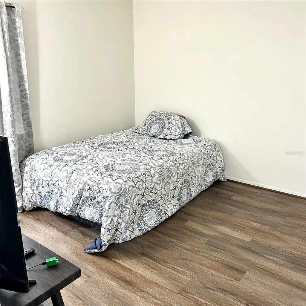 7531 Pitch Pine Circle Tampa FL 33617