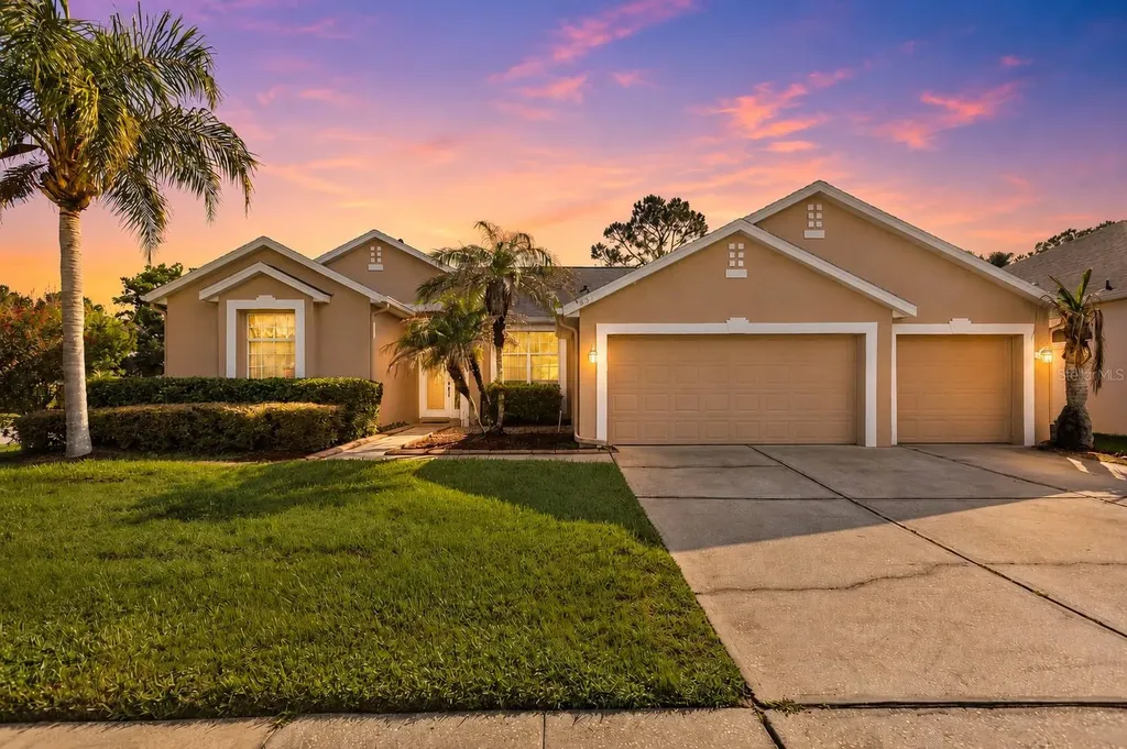 631 Waterland Court Orlando FL 32828