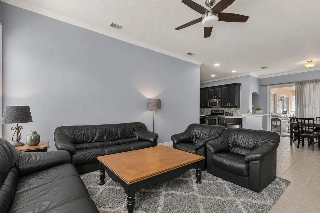 631 Waterland Court Orlando FL 32828