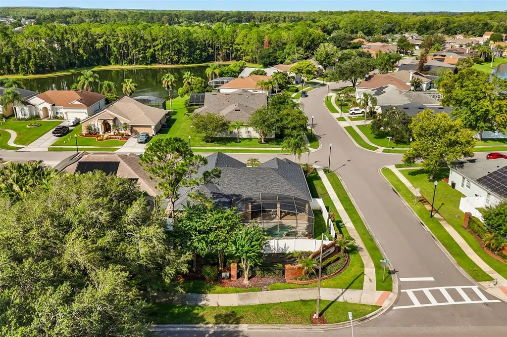 631 Waterland Court Orlando FL 32828