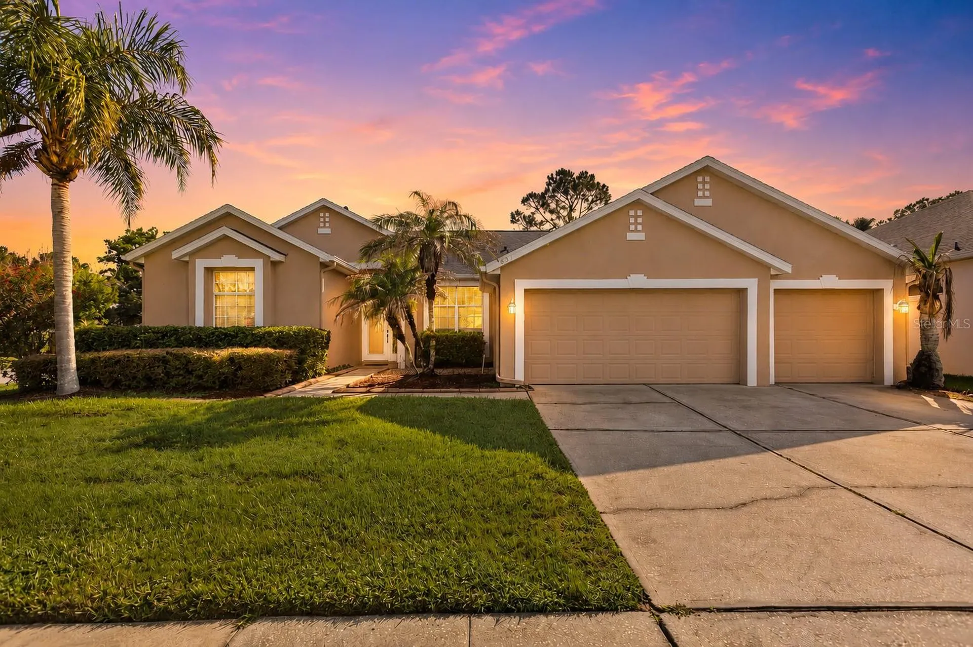 631 Waterland Court Orlando FL 32828