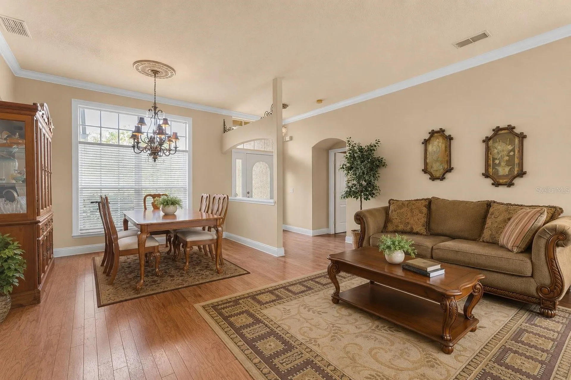 631 Waterland Court Orlando FL 32828
