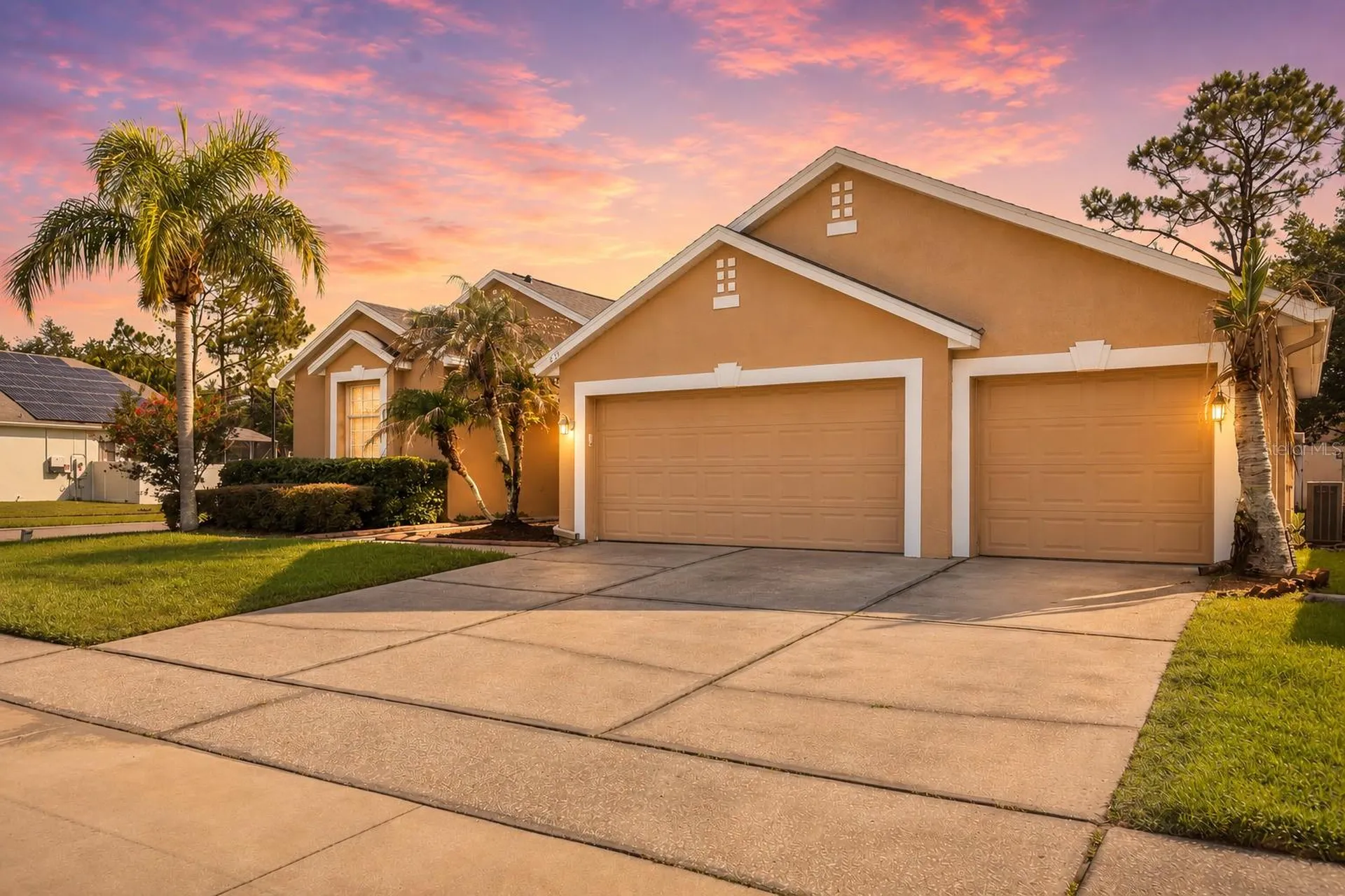 631 Waterland Court Orlando FL 32828