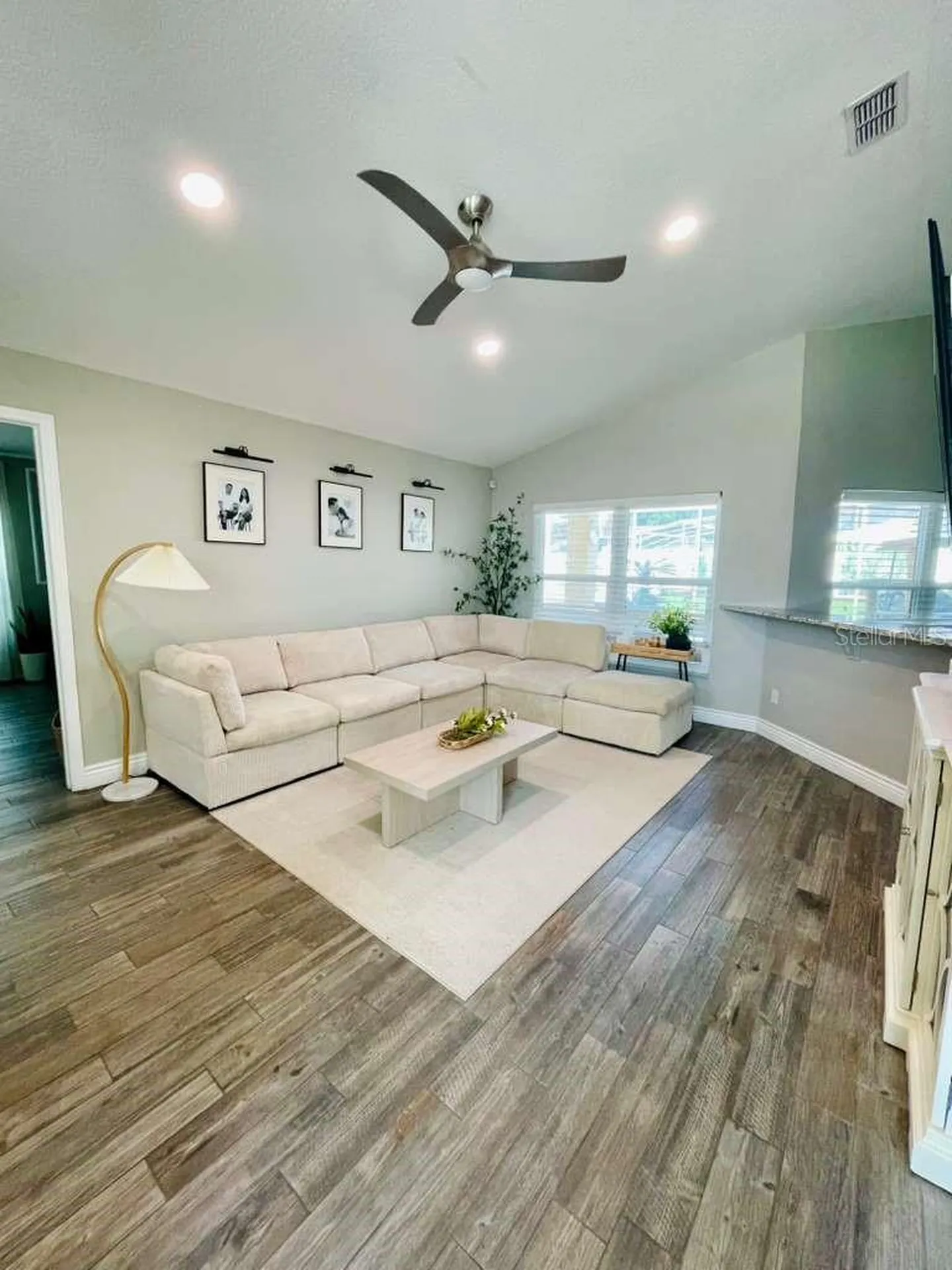 254 Loma Del Sol Drive Davenport FL 33896