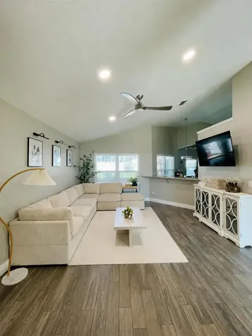 254 Loma Del Sol Drive Davenport FL 33896
