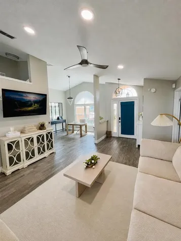 254 Loma Del Sol Drive Davenport FL 33896