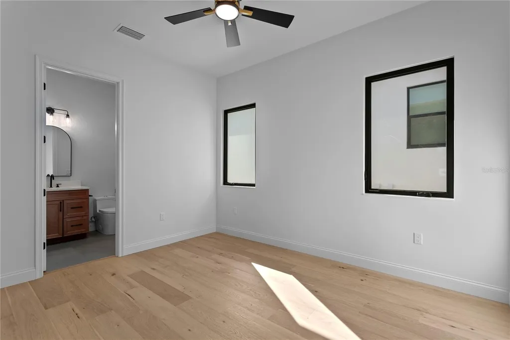 502 E Davis Boulevard Tampa FL 33606