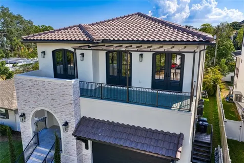 502 E Davis Boulevard Tampa FL 33606
