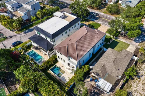 502 E Davis Boulevard Tampa FL 33606