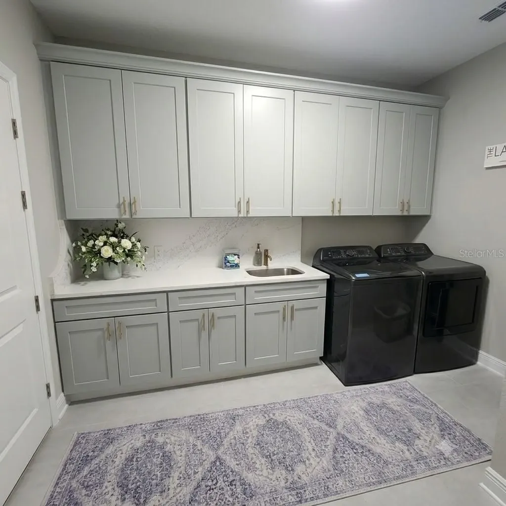 1952 Drummond Point Wesley Chapel FL 33543