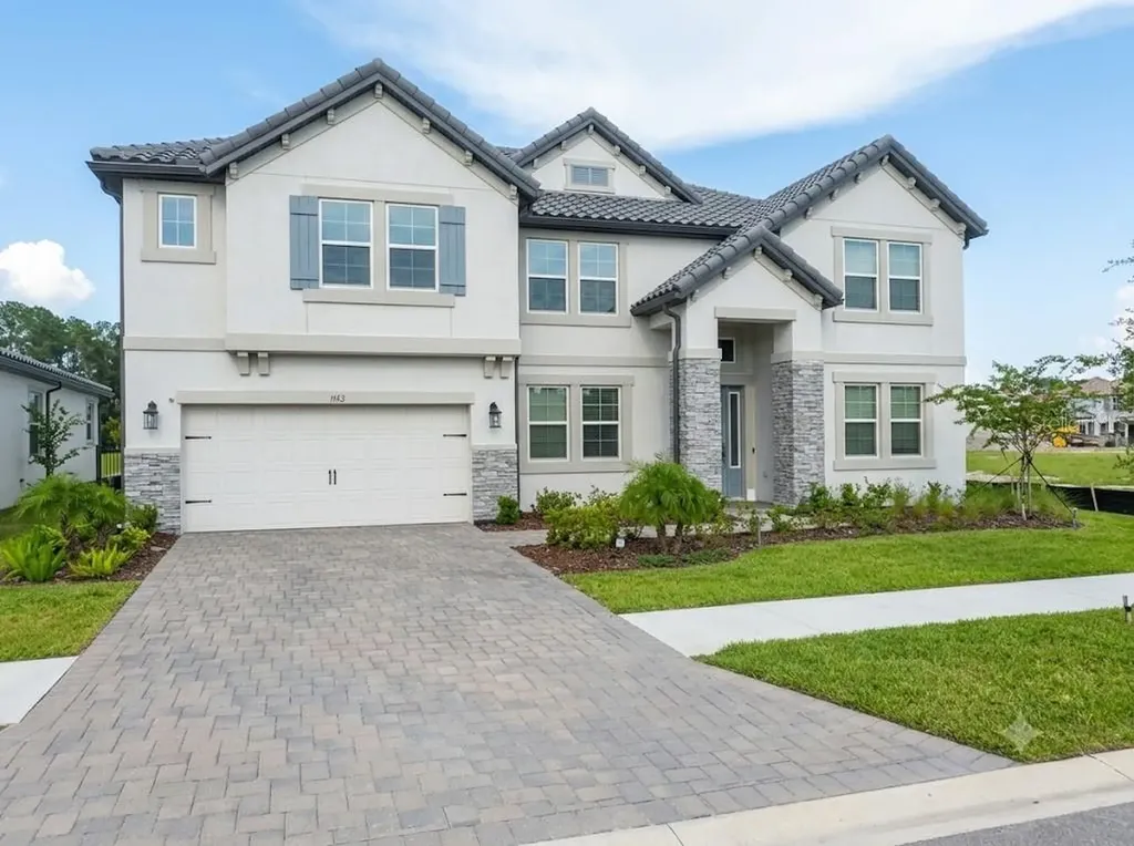1952 Drummond Point Wesley Chapel FL 33543