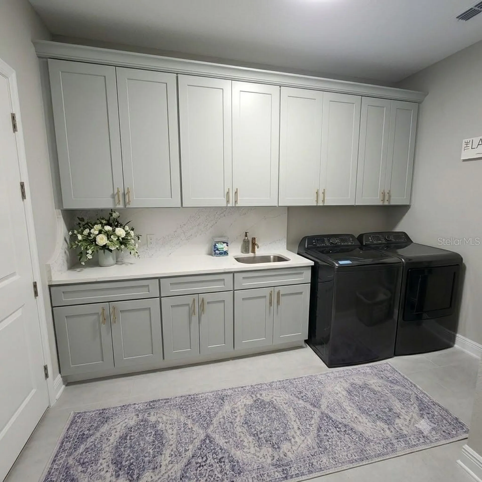 1952 Drummond Point Wesley Chapel FL 33543