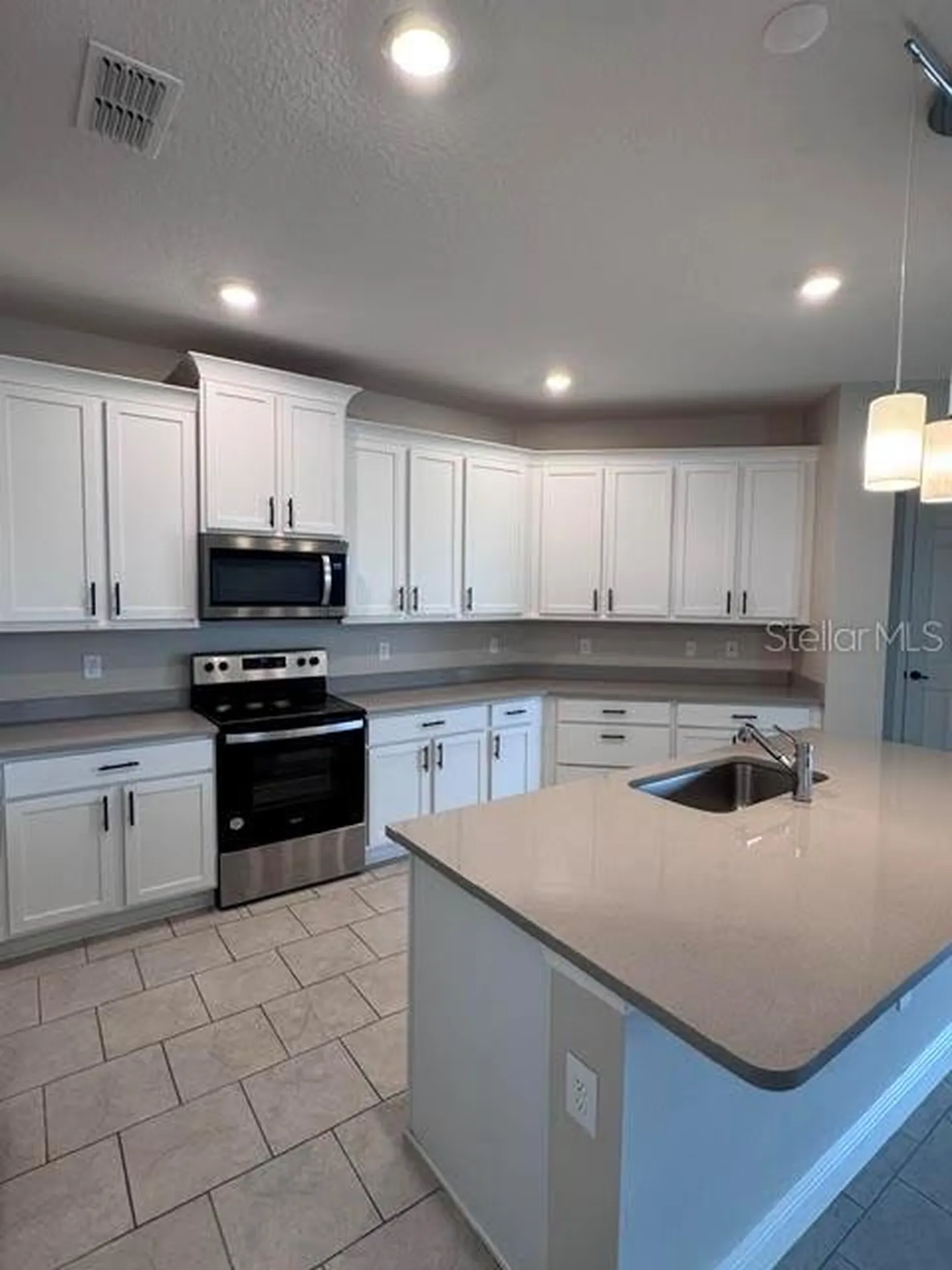 3550 74th Avenue Circle E Sarasota FL 34243