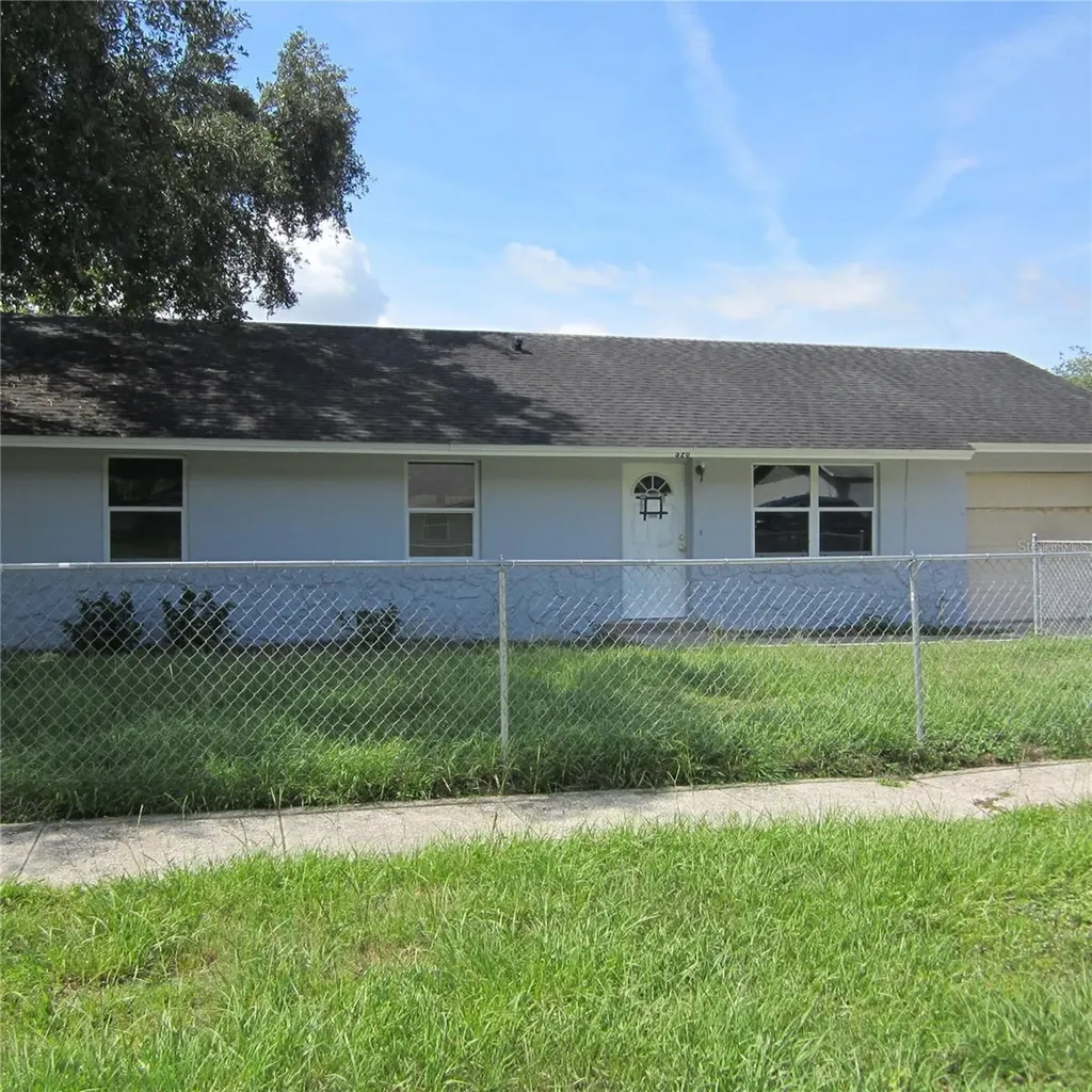 520 W Ella J Gilmore Street Apopka FL 32703