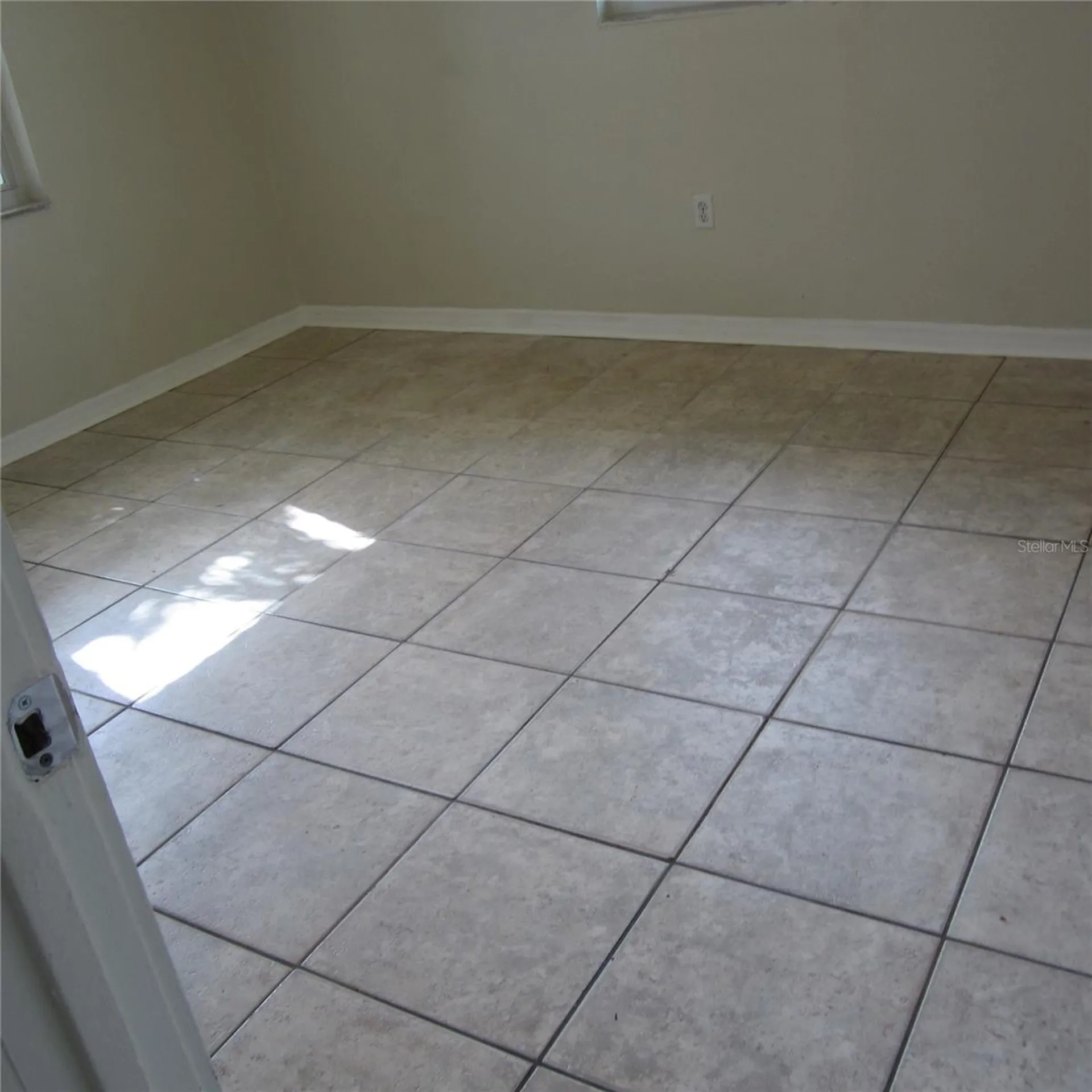 520 W Ella J Gilmore Street Apopka FL 32703