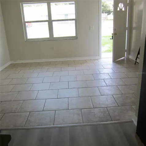 520 W Ella J Gilmore Street Apopka FL 32703