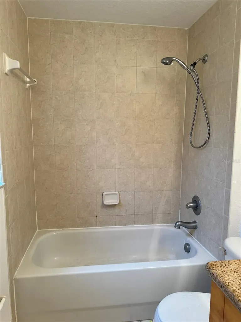 3914 W Neptune Street Tampa FL 33629