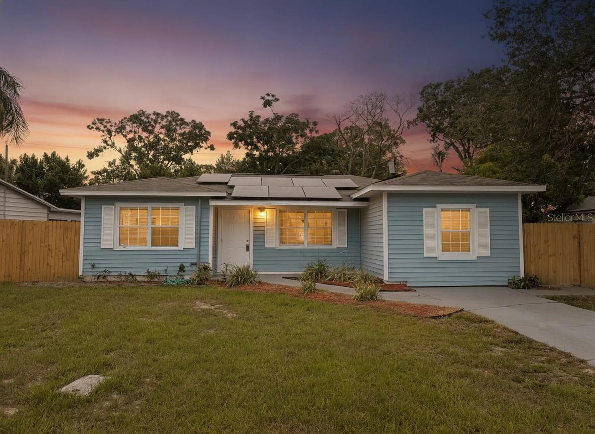 111 W Grapefruit Circle Clearwater FL 33759