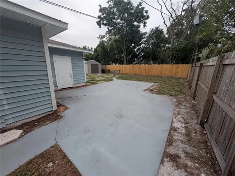 111 W Grapefruit Circle Clearwater FL 33759