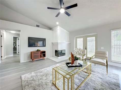 881 Garden Glen Loop Lake Mary FL 32746
