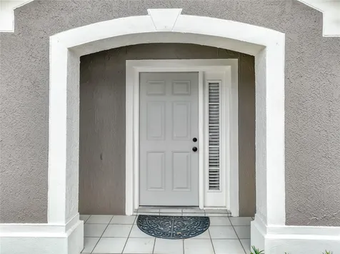 881 Garden Glen Loop Lake Mary FL 32746