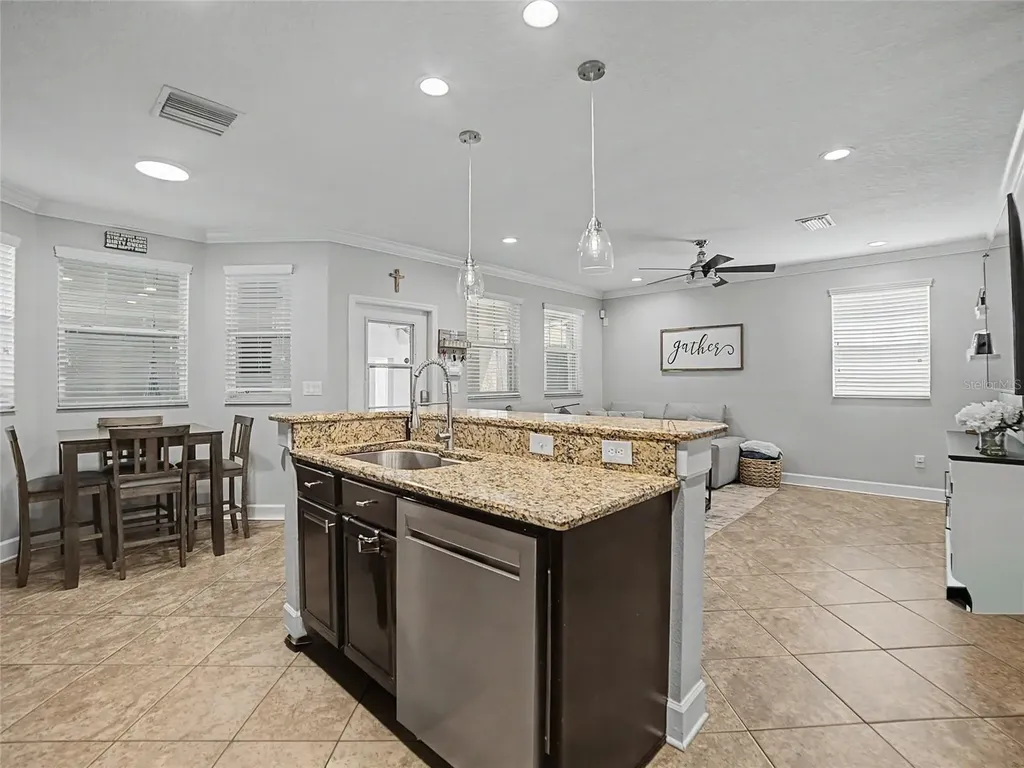 16910 Dorman Road Lithia FL 33547