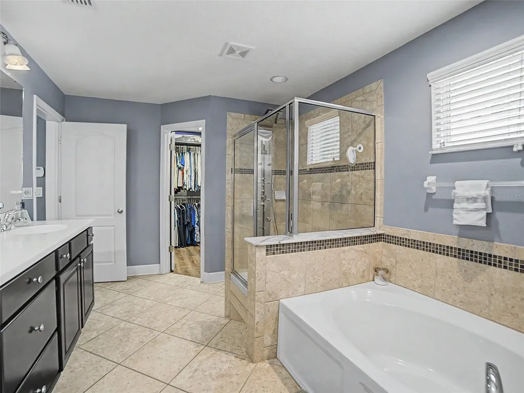 16910 Dorman Road Lithia FL 33547