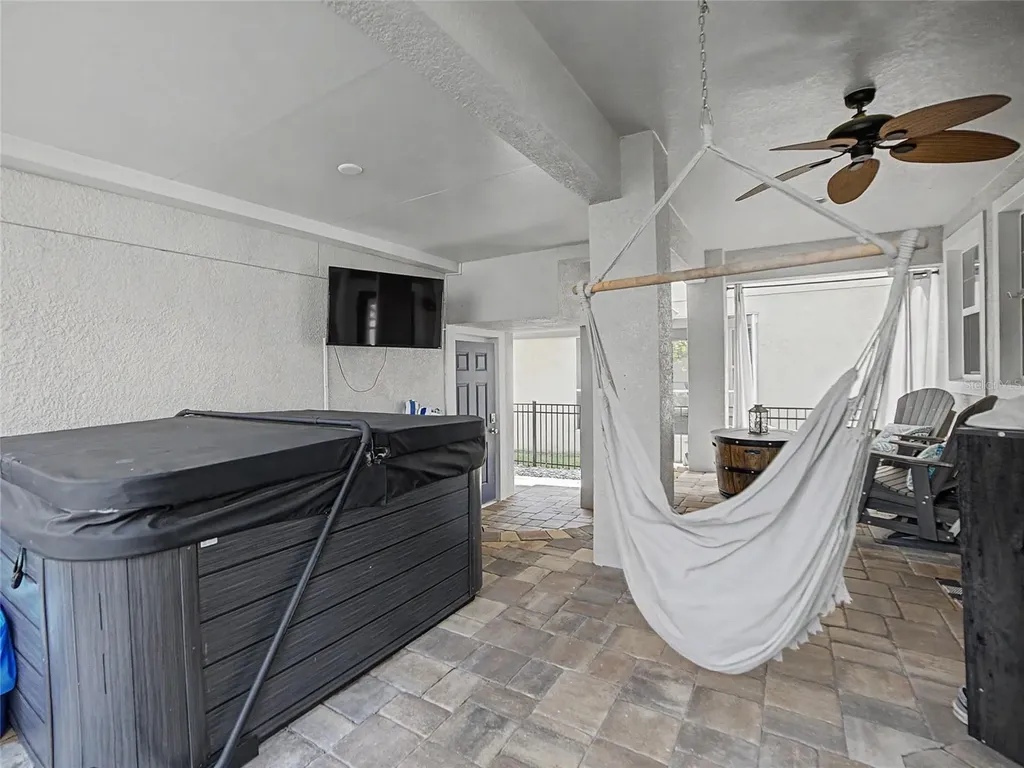 16910 Dorman Road Lithia FL 33547