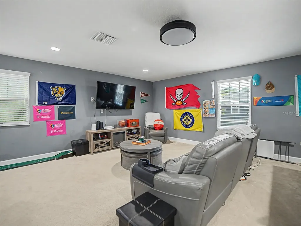 16910 Dorman Road Lithia FL 33547