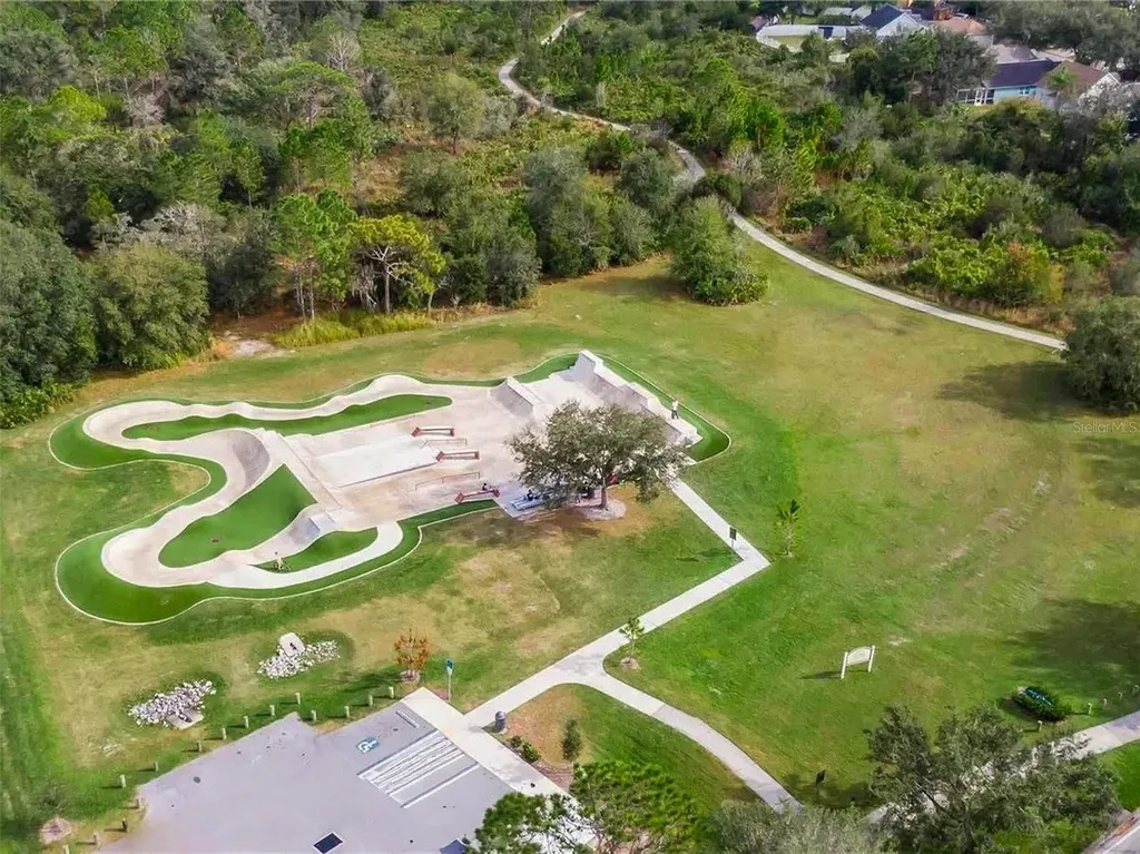 16910 Dorman Road Lithia FL 33547