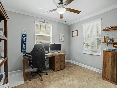16910 Dorman Road Lithia FL 33547