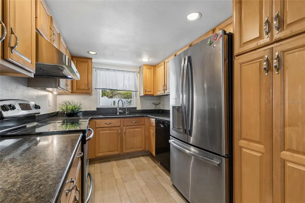 416 Maplewood Drive Oldsmar FL 34677
