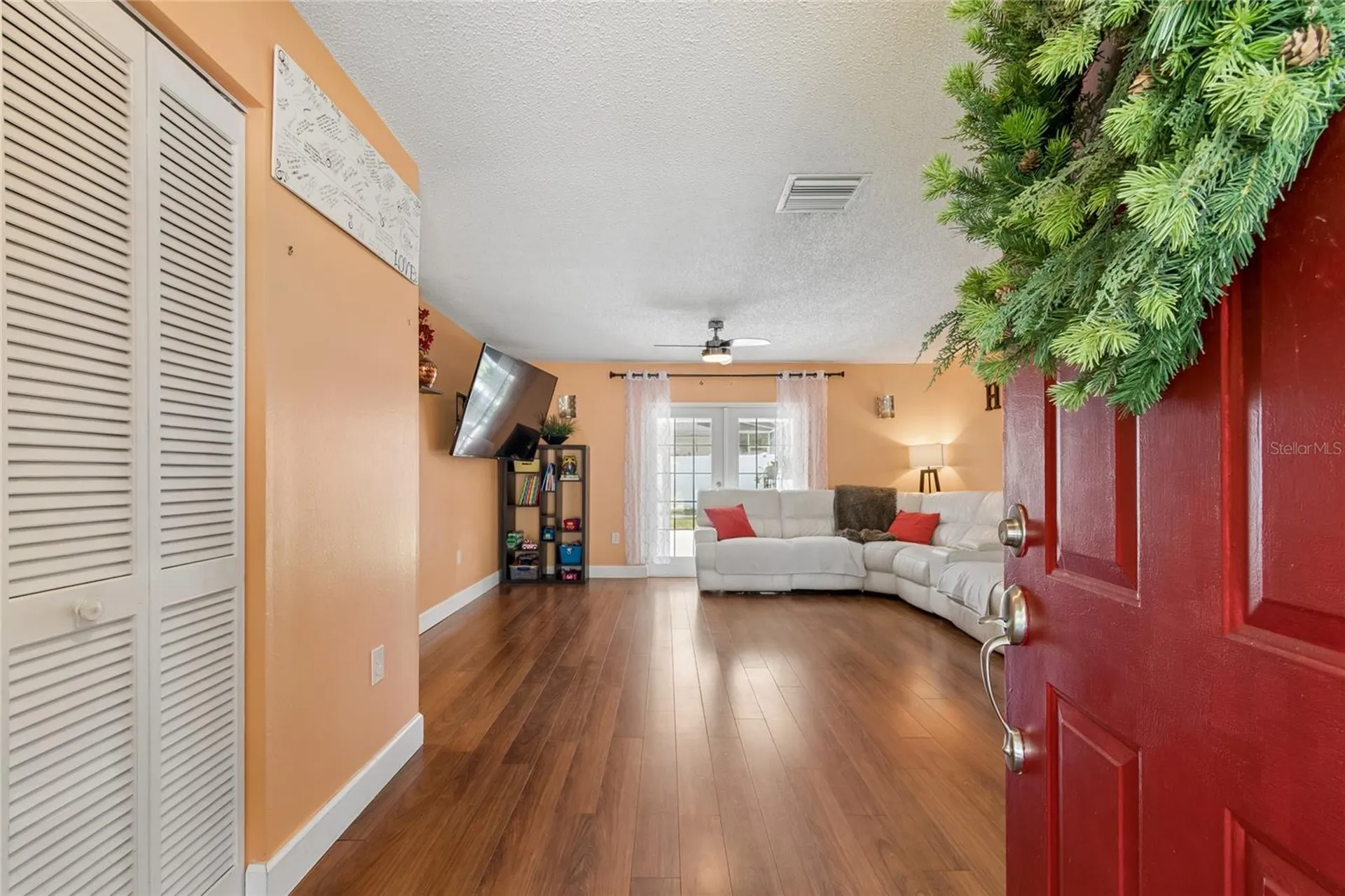 416 Maplewood Drive Oldsmar FL 34677