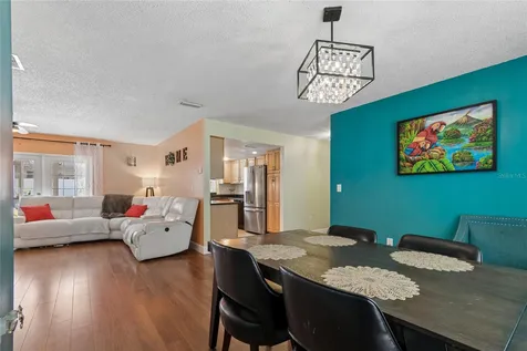 416 Maplewood Drive Oldsmar FL 34677