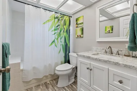 416 Maplewood Drive Oldsmar FL 34677