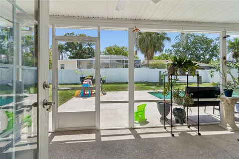 416 Maplewood Drive Oldsmar FL 34677