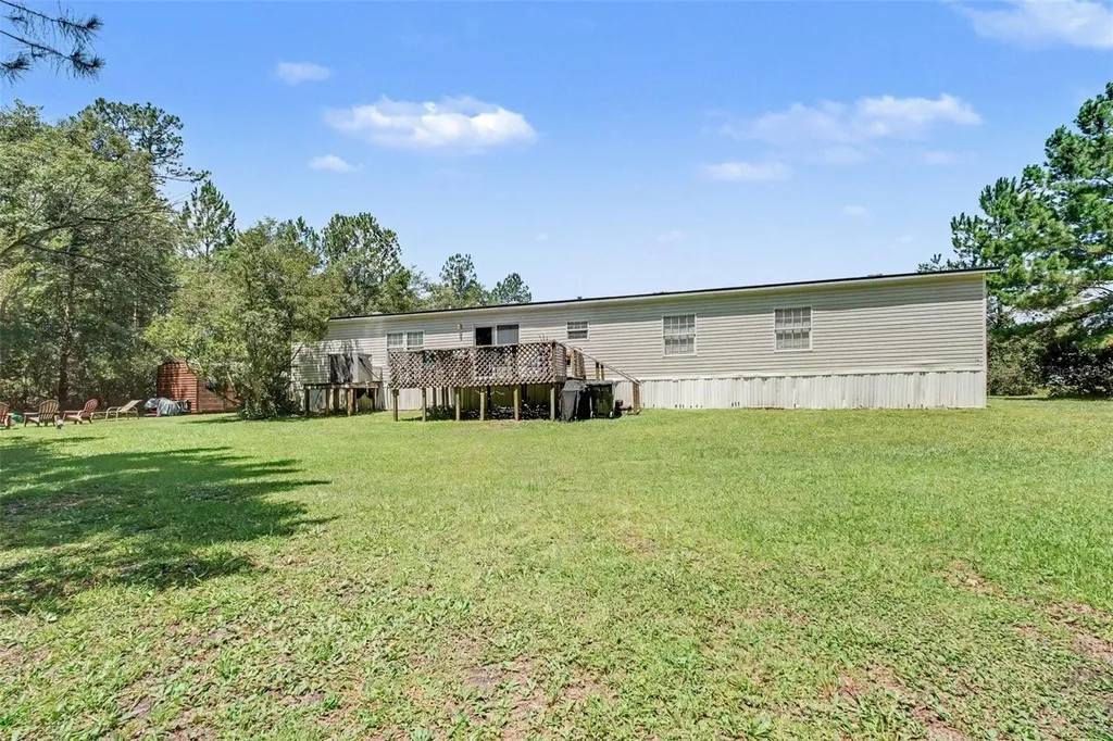 2205 Hibiscus Avenue Middleburg FL 32068