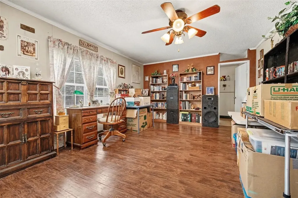 2205 Hibiscus Avenue Middleburg FL 32068