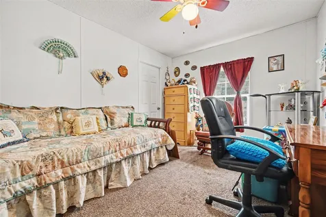 2205 Hibiscus Avenue Middleburg FL 32068