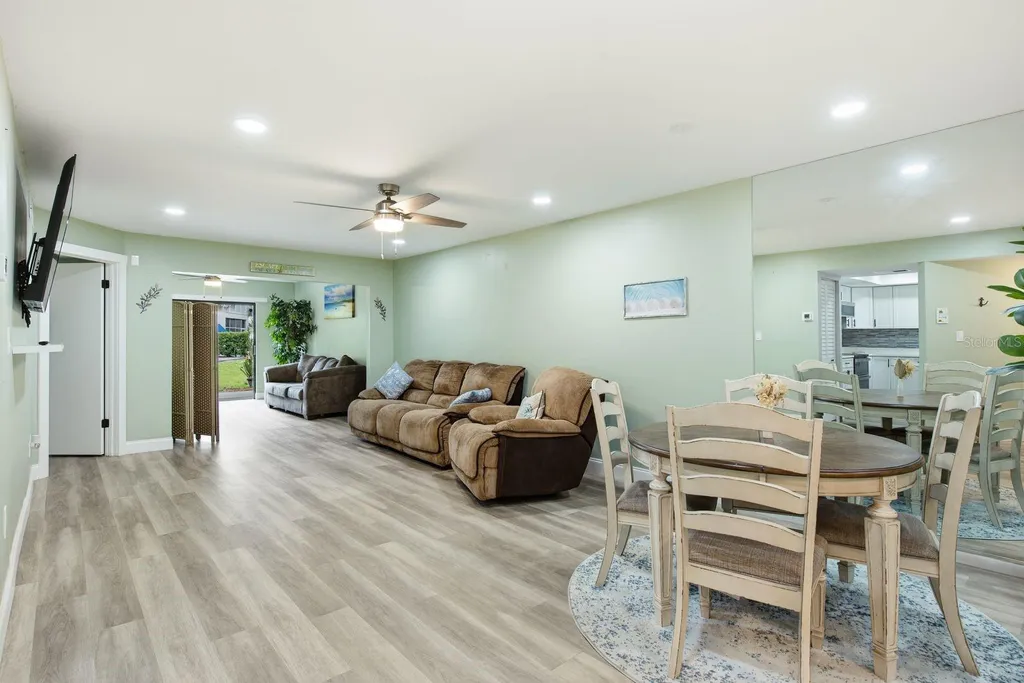 11440 Harbor Way Largo FL 33774
