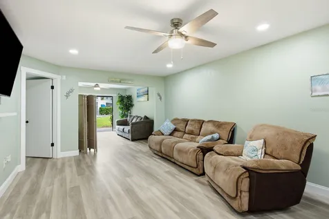 11440 Harbor Way Largo FL 33774