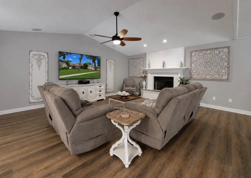 2517 Mason Oaks Drive Valrico FL 33596