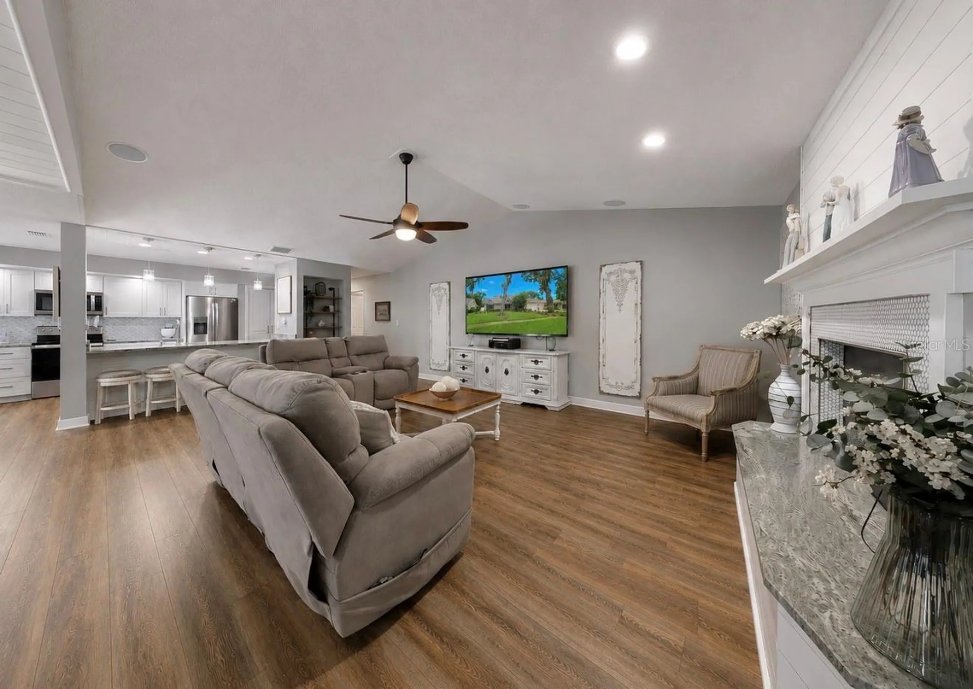 2517 Mason Oaks Drive Valrico FL 33596