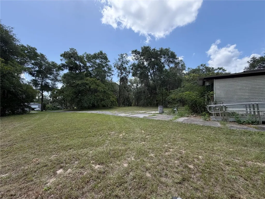 4934 N Tanglewood Avenue Hernando FL 34442