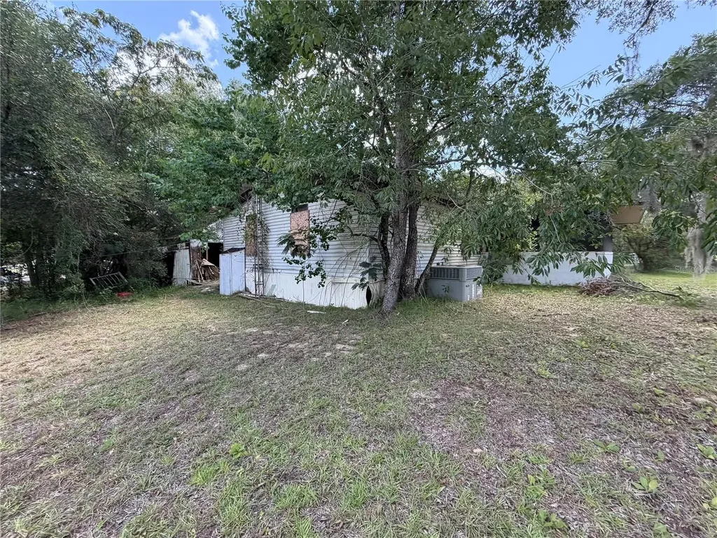 4934 N Tanglewood Avenue Hernando FL 34442