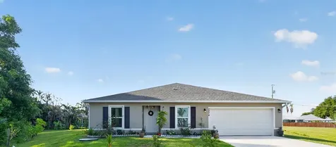 2274 SE Powell Court Port St Lucie FL 34952