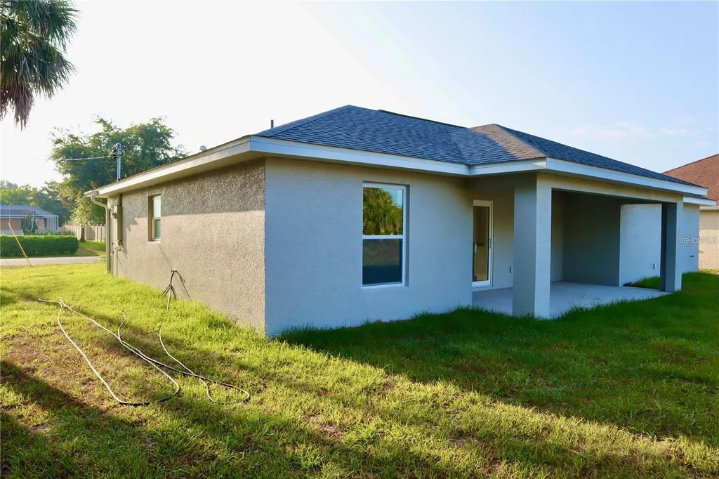 2957 Tomaso Road North Port FL 34287