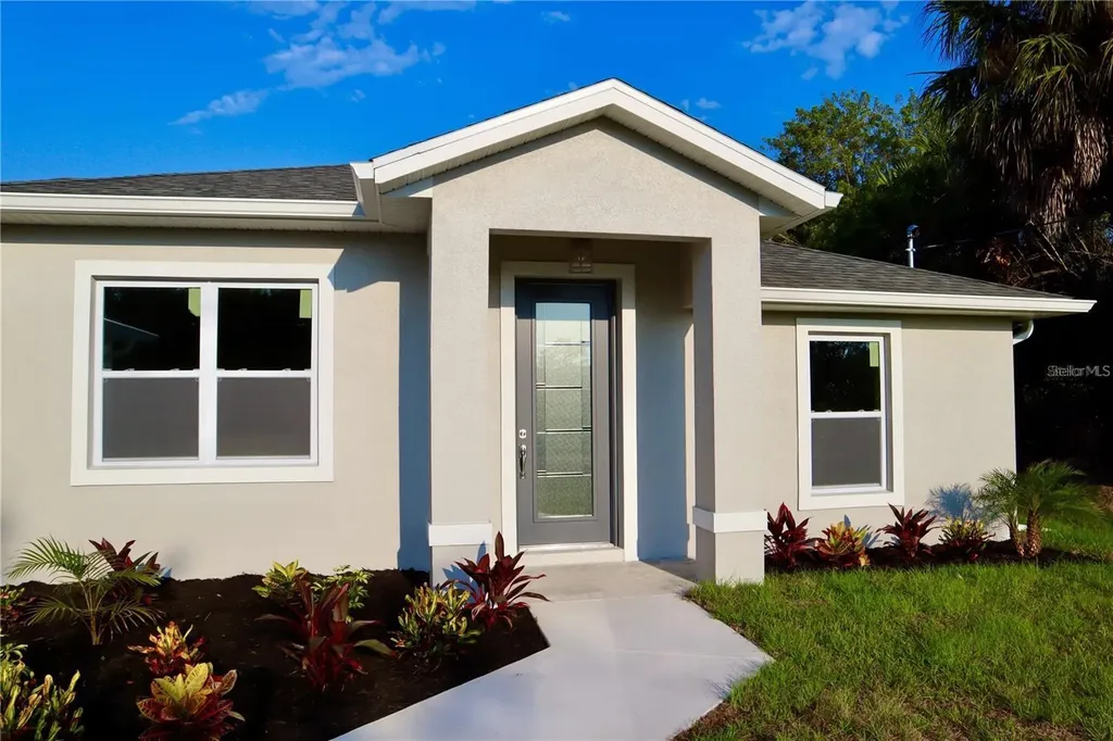 2957 Tomaso Road North Port FL 34287