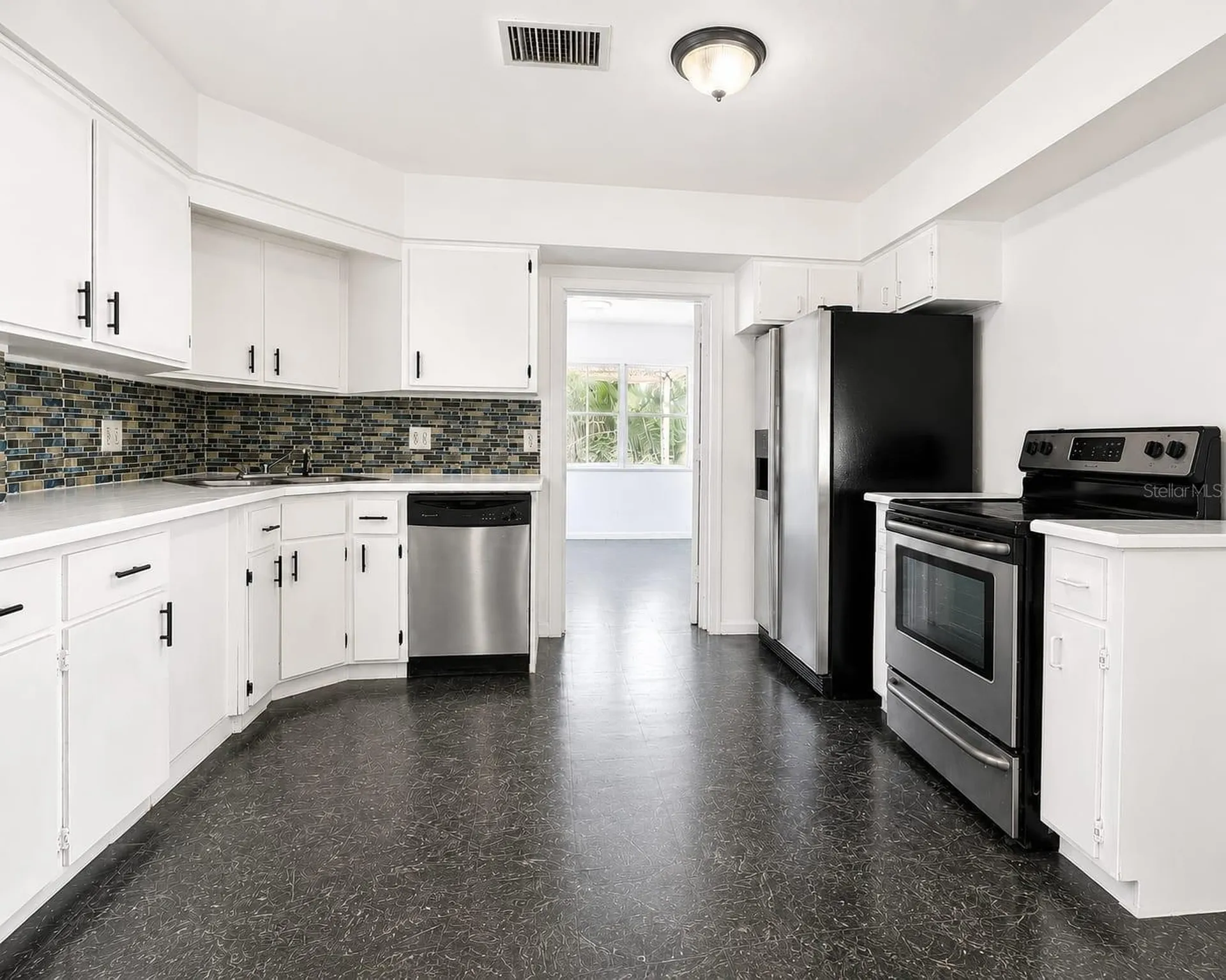 5820 Harrington Drive Orlando FL 32808