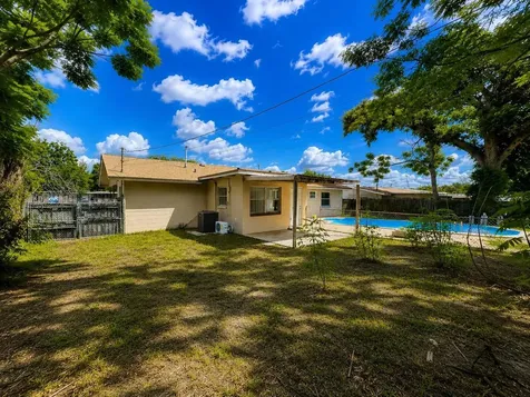 5820 Harrington Drive Orlando FL 32808